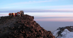 07-days-06-nights-mount-kilimanjaro-climb-marangu-route